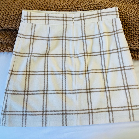J. Crew Cream and Tan Plaid Mini Skirt - Picture 2 of 4
